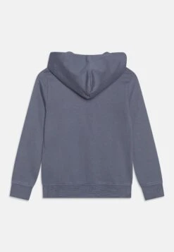 Friboo -Friboo f3eb4586f50b40aaa6096314efe45b70